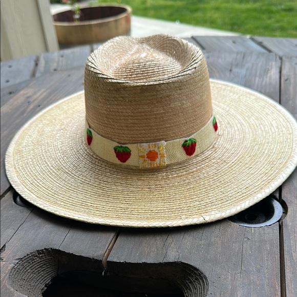 Anthropologie/sunshine tienda hat - Picture 3 of 3